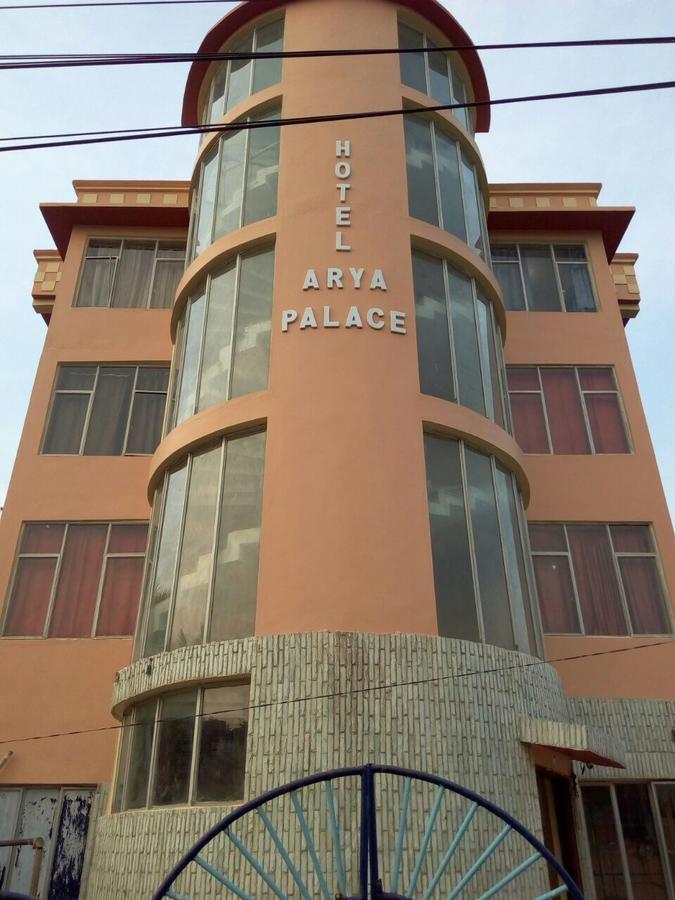 Hotel Arya Palace Puri Esterno foto
